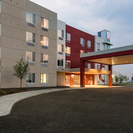 Motel 6 艾尔德里 外观 照片